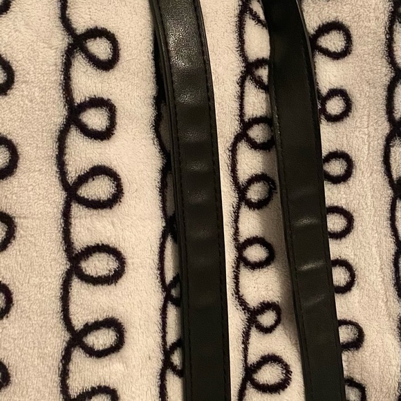 Miche shell and base bag straps included - Picture 7 of 8